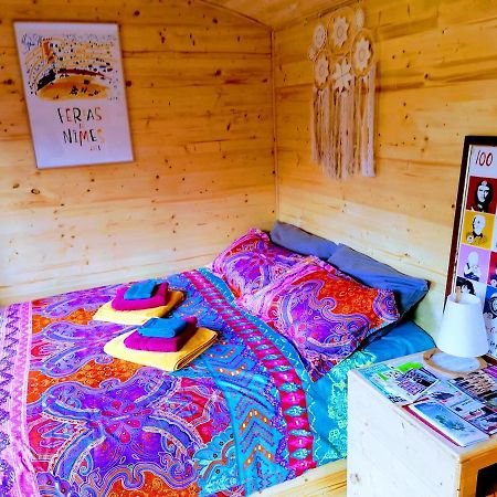 Nimes En Garrigues Bed & Breakfast ภายนอก รูปภาพ