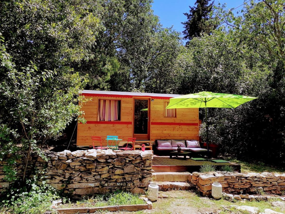 Nimes En Garrigues Bed & Breakfast ภายนอก รูปภาพ