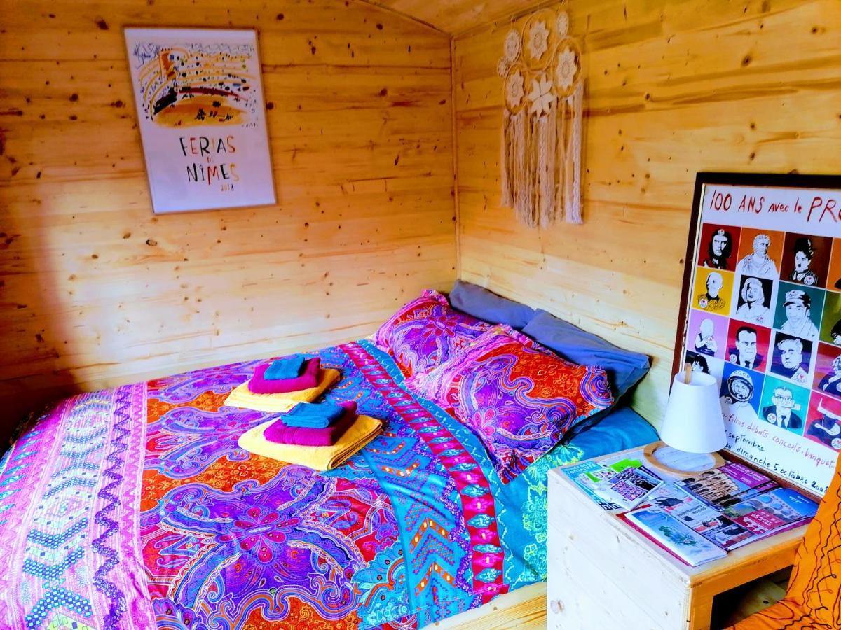 Nimes En Garrigues Bed & Breakfast ภายนอก รูปภาพ