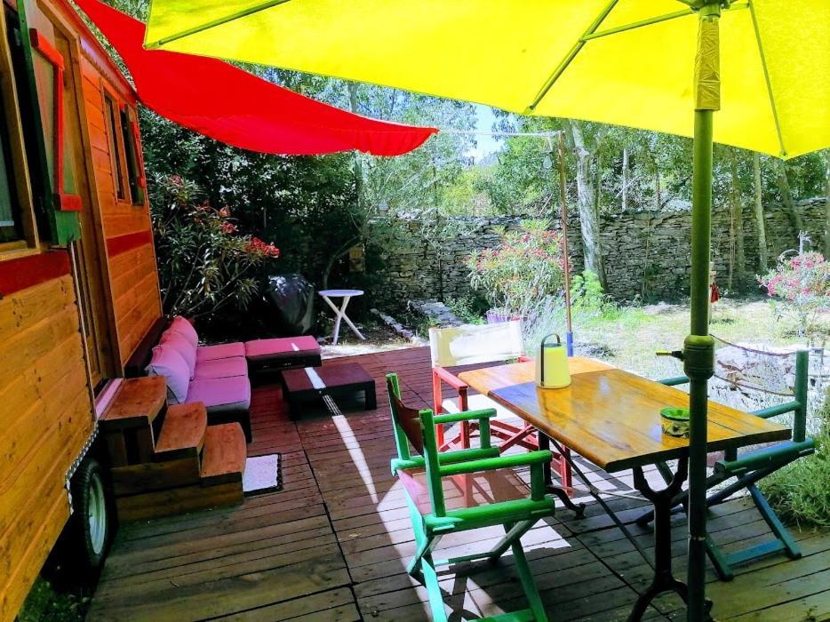 Nimes En Garrigues Bed & Breakfast ภายนอก รูปภาพ